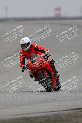 media/Nov-30-2025-TrackDaz (Sun) [[d8b22663df]]/C Group/Session 4 (Outside Grapevine)/